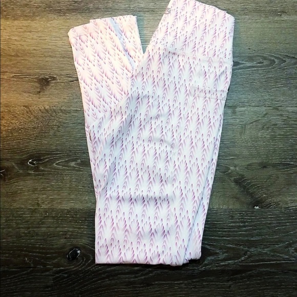 ✨SOLD on M£r€@ri✨ Buffbunny Oasis Leggings - Picture 2 of 3